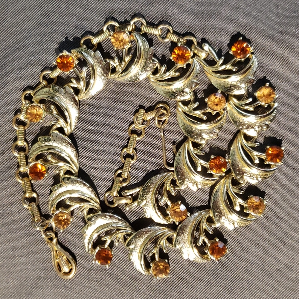 Vintage Coro autumn toned necklace